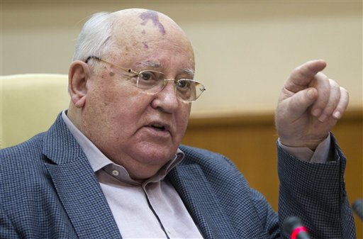 Former Soviet leader Mikhail Gorbachev is among the Nobel laureates expected to attend the summit in Chicago today.