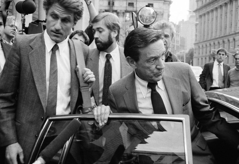 Mike Wallace, right, leaves U.S. District Court in New York in 1984 after attending the trial of a libel suit brought by former Gen. William C. Westmoreland against CBS-TV. Wallace said the case brought on depression that put him in the hospital for more than a week.