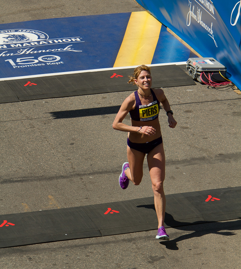 Sheri Piers, 40, Maine, crosses finish line at 2012 Boston Marathon in 10th place marathon