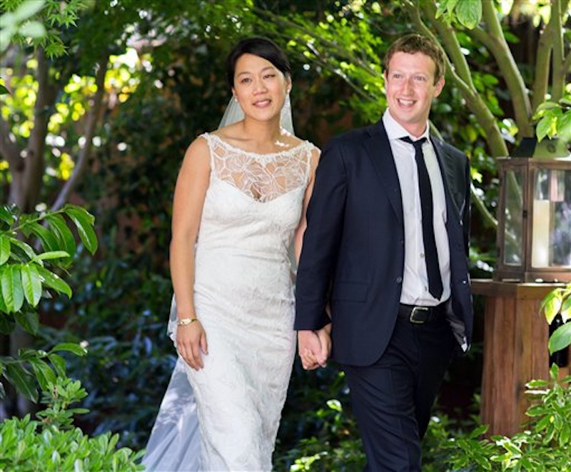 Mark Zuckerberg and Priscilla Chan at their wedding in Palo Alto, Calif., on May 19, 2012. 