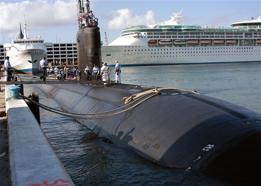 In this April 26, 2004 photo provided by the U.S. Navy, the USS Miami SSN 755, homeported in Groton, Conn. arrives in port in Fort Lauderdale, Fla. A fire aboard the nuclear-powered submarine on Wednesday, May 23, 2012 at the Portsmouth Naval Shipyard in Kittery, Maine injured four people. (AP Photo/U.S. Navy, PH2 Kevin Langford) fla,fleet week 2004,ssn 755,uss miami