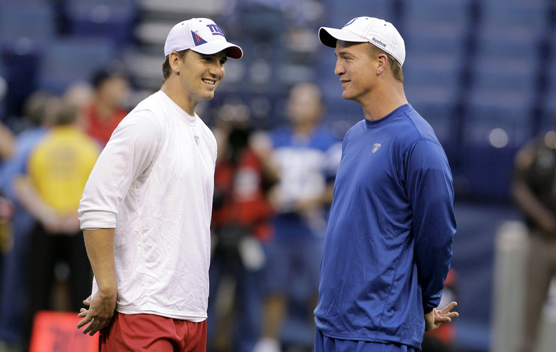 New York Giants quarterback Eli Manning, left, said he would host SNL if he won another title. His brother Peyton Manning, right, hosted the show in 2007.