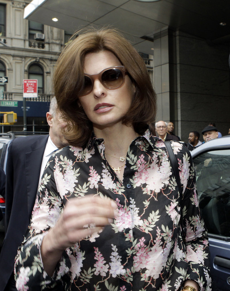 Linda Evangelista leaves Manhattan Family Court on Thursday. Evangelista is asking ex Francois-Henri Pinault to pay child support for their 5-year-old son.