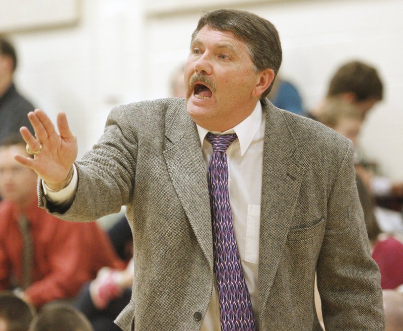 Tony DiBiase, the new Scarborough boys’ basketball coach, has two Class A state titles and one Class B state title in his 33 seasons.