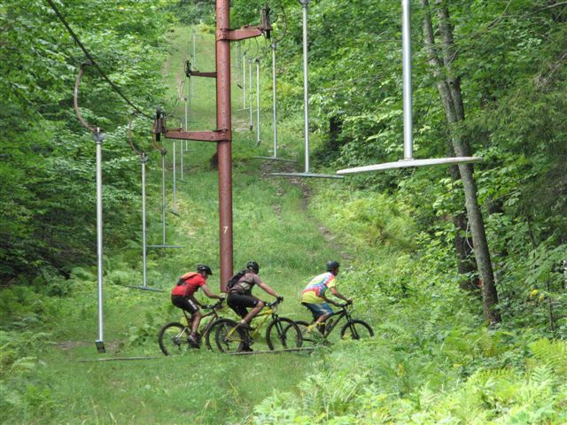 The Camden Snow Bowl has mountain biking trails for all skill levels, and there are also several popular routes in the Camden-Rockport area for those who prefer the road.