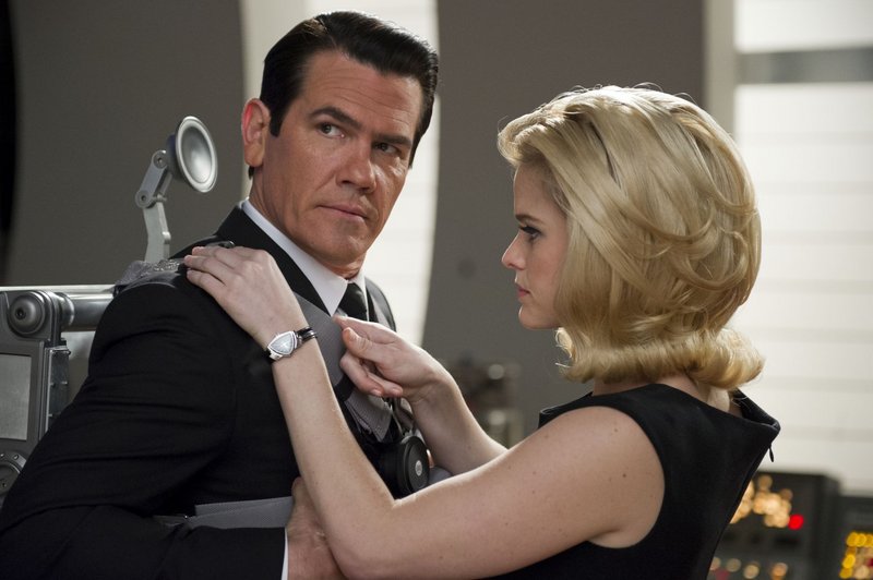 Josh Brolin and Alice Eve, above, join the cast for a time-travel sequence in “MIB3.”