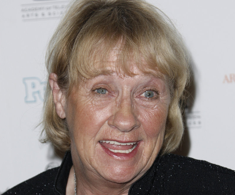 Kathryn Joosten died at age 72 Saturday after battling lung cancer for 11 years.