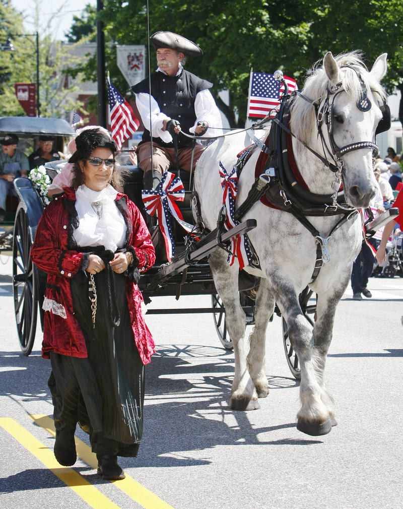 Some parade participants wore period costumes.