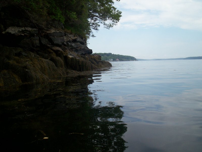 Starting from the inlet at Round Pond off the Pemaquid Peninsula, paddlers can head out to Muscongus Sound for a trip that includes close-up views of numerous islands.