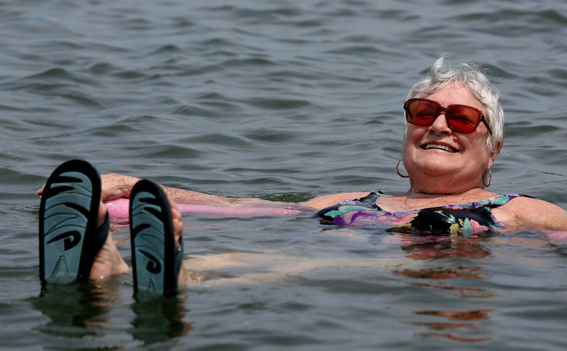 Lillian Mariscalo of Oyster Bay, N.Y., keeps cool on Long Island’s North Shore on Saturday.