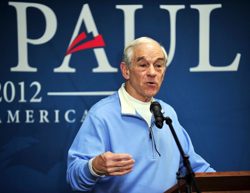 Ron Paul speaks to a crowd at Hastings Hall on the University of Southern Maine’s Gorham campus in January.