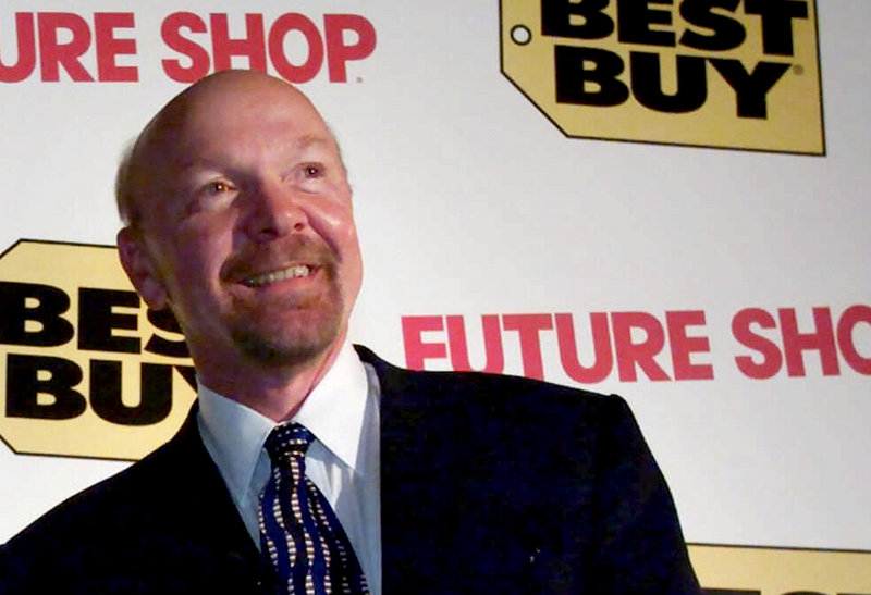 Richard Schulze, founder and former chairman of Best Buy, and the company say they have an agreement that will allow Schulze to pursue his plan to try to buy the nation's largest consumer electronics chain.