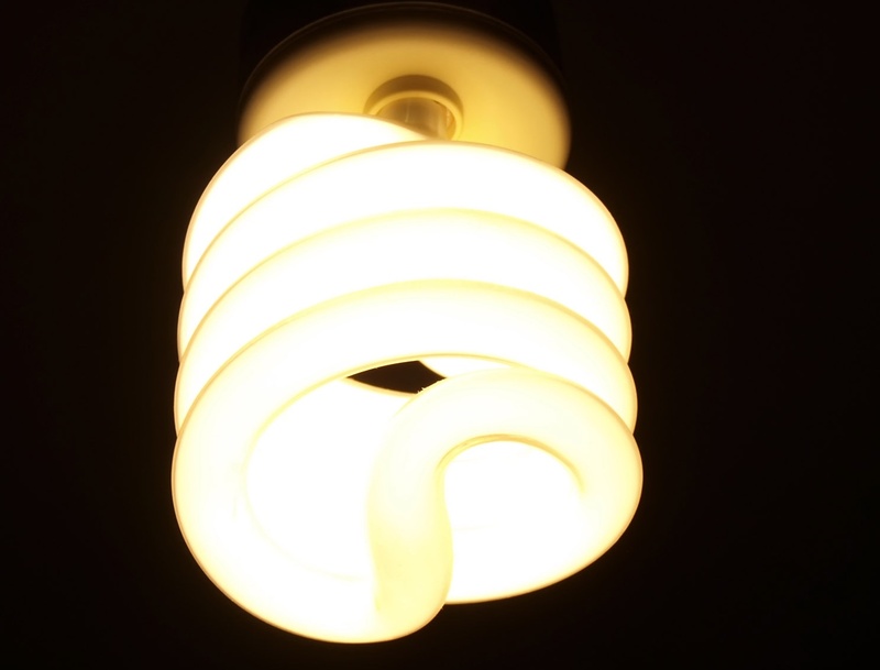 Compact fluorescent lightbulbs contain a small amount of mercury and must be recycled. But Mainers are lucky – the state offers a free program.