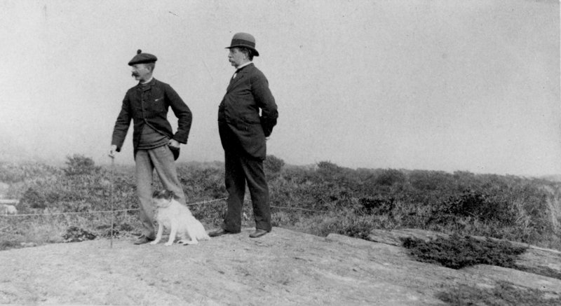 “Winslow Homer, his dog Sam, and his father Charles Savage Homer, Sr. at Prout’s Neck, Maine,” taken between 1890 and 1895, photographer unknown.