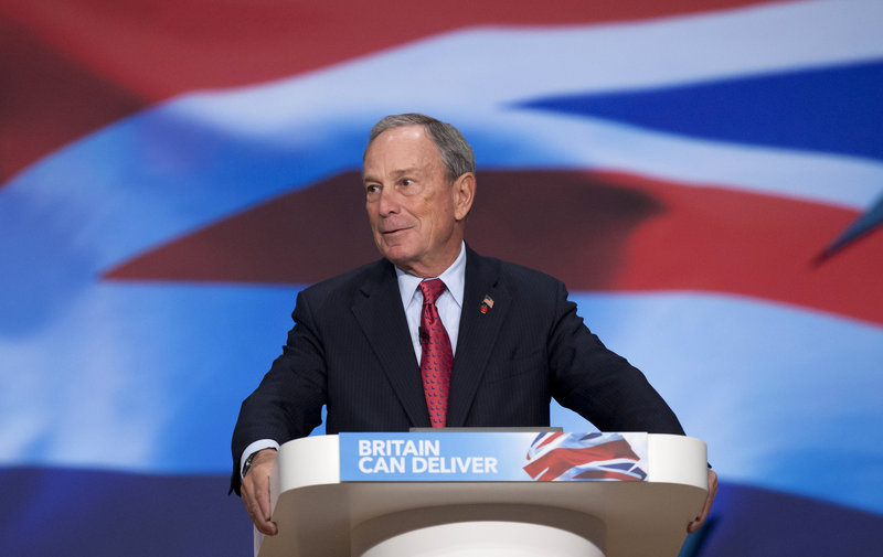 New York City Mayor Michael Bloomberg will host an invitation-only fundraiser for U.S. Senate candidate Angus King.