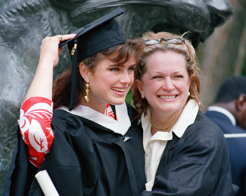 Actress-model Brooke Shields with her mom Teri after graduation ceremonies in 1987 at Princeton University in Princeton, N.J.