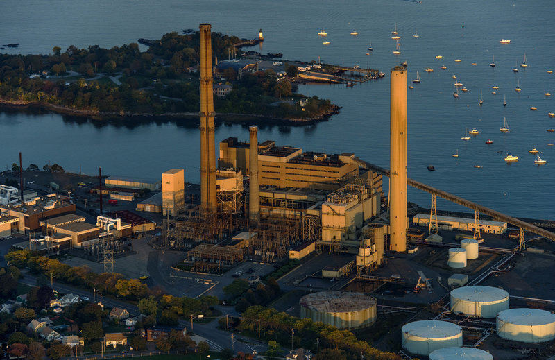 An old coal plant in Salem, Mass., one of the state's 'Filthy Five,' is headed for demolition, as natural gas – a cheaper and cleaner source of energy – becomes more popular.