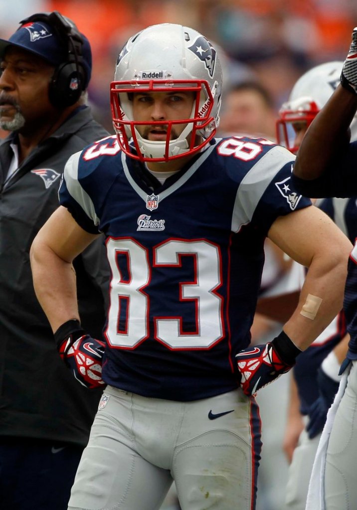 Wes Welker needs just eight more catches to become the first NFL player with 100 receptions in five different seasons.