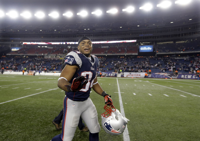 Shane Vereen received his long-awaited chance Sunday against the Texans and produced, scoring twice on passes and once on a run for the New England Patriots.
