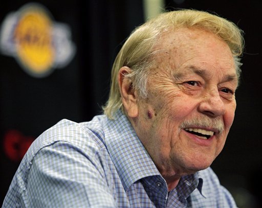Los Angeles Lakers owner Jerry Buss appears at a news conference in Bell Gardens, Calif., in this Aug. 17, 2010, photo.
