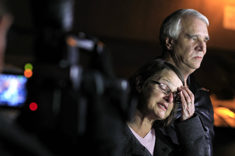 Jim Reynolds, 66, and his wife, Karen Reynolds, 57, describe being held captive by fugitive Christopher Dorner inside a condo unit they own at Mountain Vista Resort.