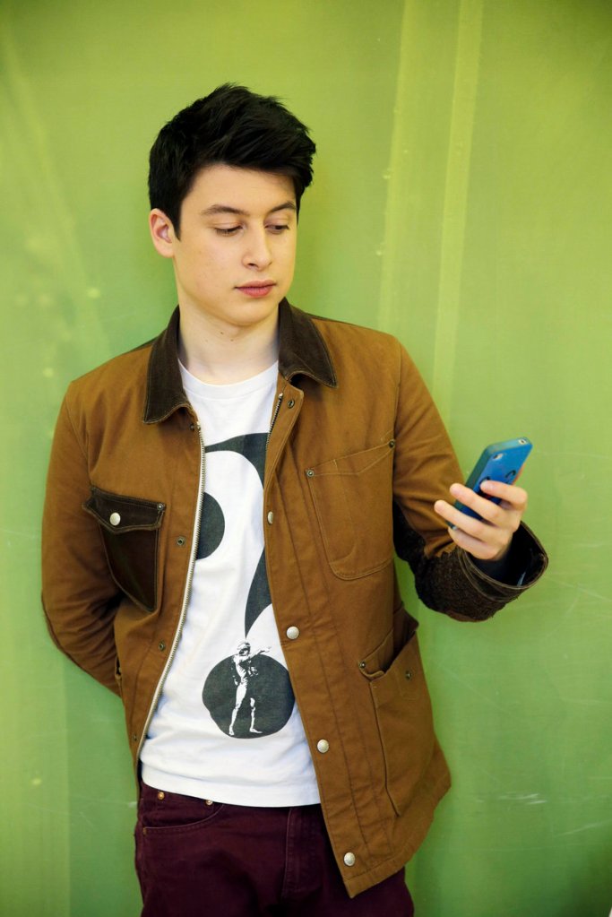 Nick D’Aloisio, 17, sold his Summly app, which summarizes news reports, to Yahoo! for $30 million.