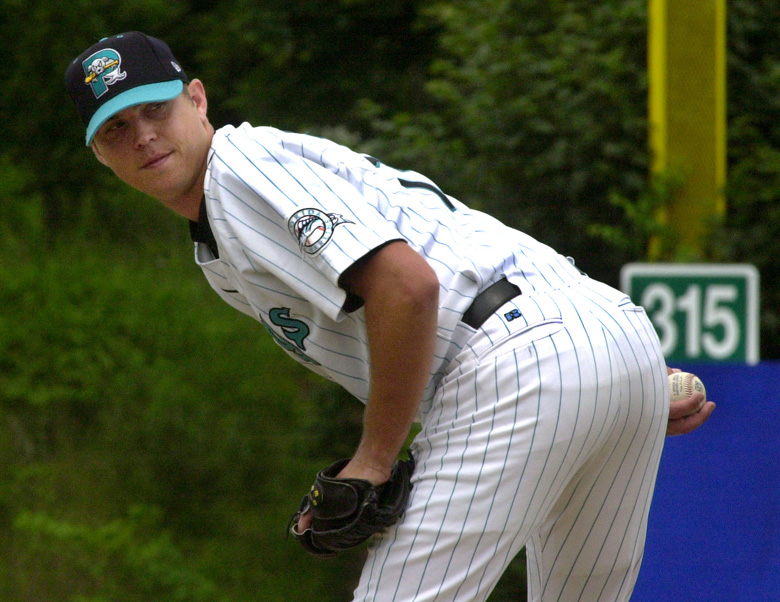 Staff Photo by John Patriquin, Thursday, June 21, 2001: Portland Sea Dogs pitcher Josh Beckett looks to first during action against Norwich today at Hadlock Field. John Patriquin