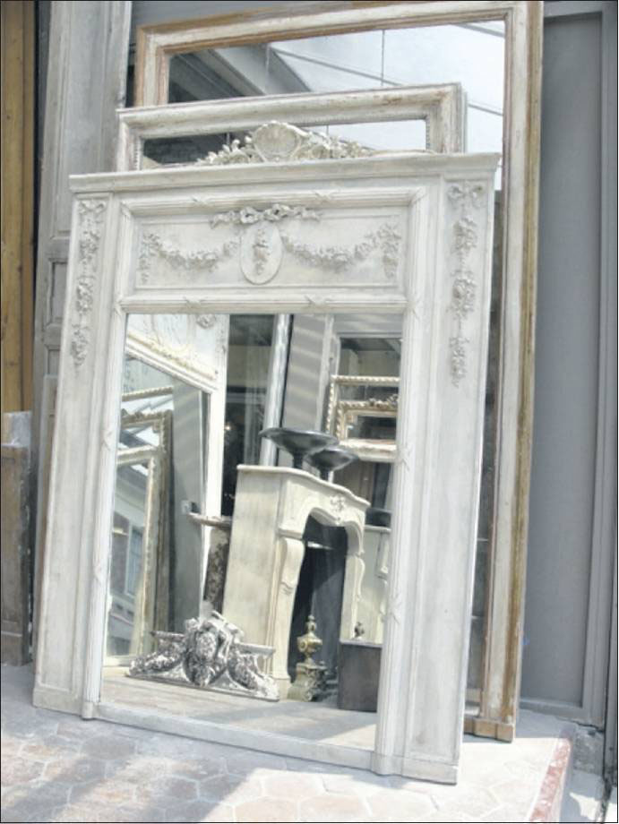 Old frames with exquisite carved detail add a special allure to any room.