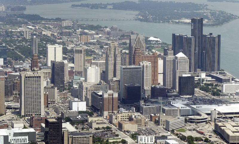 Detroit on Thursday became the largest city in U.S. history to file for bankruptcy when state-appointed emergency manager Kevyn Orr asked a federal judge for municipal bankruptcy protection.