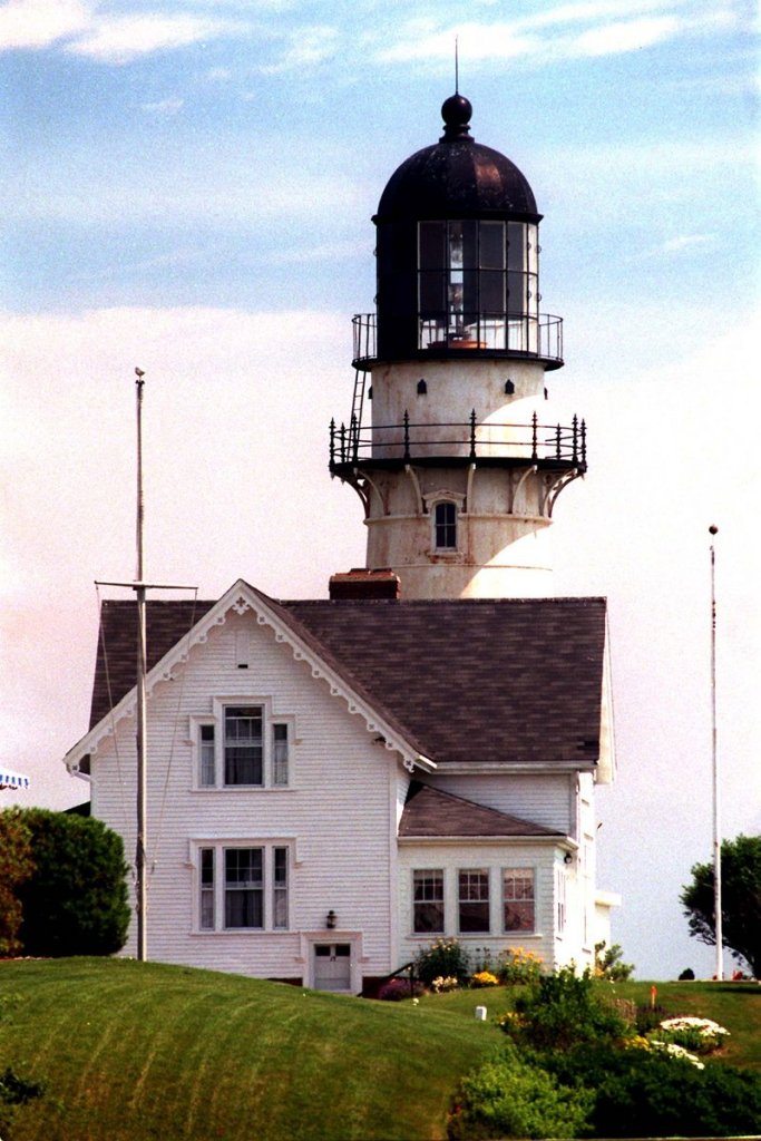 Each New England lighthouse has a fascinating story to tell. The keeper at Two Lights in Cape Elizabeth was awarded the Coast Guard’s Gold Lifesaving Medal for rescuing two sailors from a shipwreck in 1885.