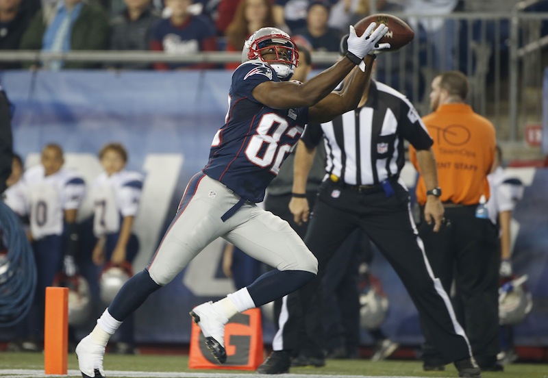 Patriots wide receiver Josh Boyce catches a touchdown pass against the New York Giants in the second quarter Thursday.