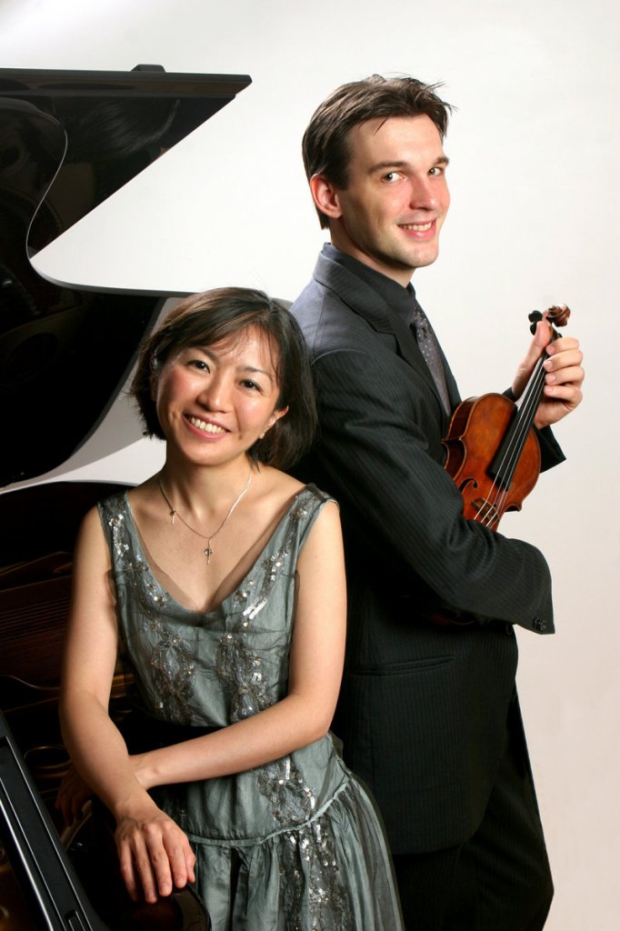 Duo Prism (pianist Rieko Aizawa and violinist Jesse Mills)