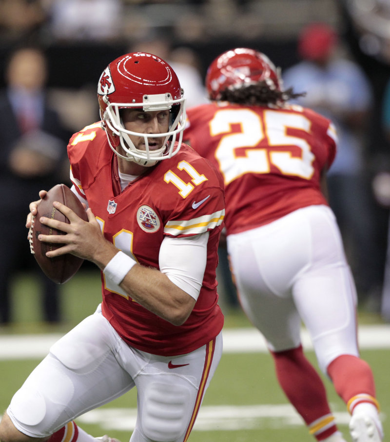 New quarterback Alex Smith, a former 49er, shows the kind of poise and efficiency that the Chiefs didn’t find from Matt Cassel and Brady Quinn last season.
