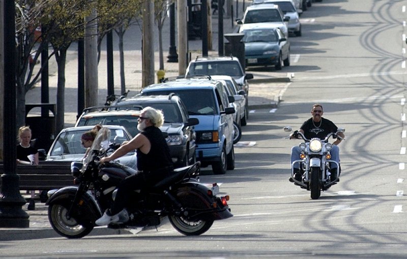 Police checkpoints on sunny summer weekends could take riders who violate motorcycle noise laws off the roads, a reader says.