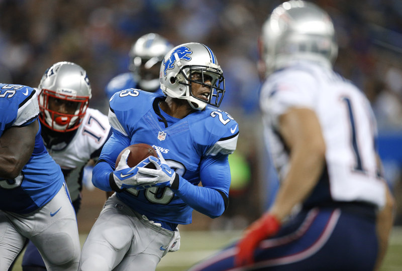 Chris Houston’s second-quarter interception for the Lions was one of four turnovers committed by New England on its first five possessions Thursday night.