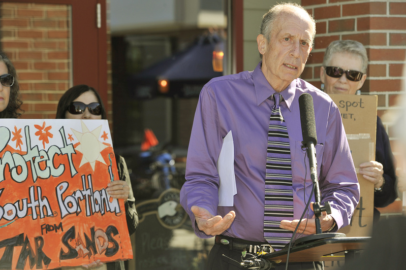 Barry Zuckerman, a member of Protect South Portland, speaks at the news conference Wednesday in South Portland to oppose the exporting of so-called tar sands out of Casco Bay.