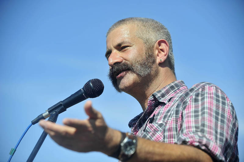 Sandor Katz, author of "Wild Fermentation: The Flavor, Nutrition and Craft of Live Culture Food," speaks during the keynote address at the Common Ground County Fair in Unity on Friday.