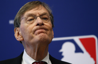 Major League Baseball Commissioner Bud Selig said in a statement Thursday that he plans to retire in January 2015.