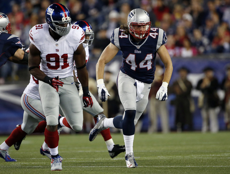 Zach Sudfeld: Undrafted rookie TE from Nevada had 45 catches, 8 TDs last season.