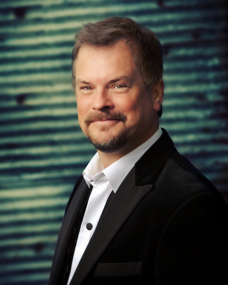 Broadway singer Mike Eldred will join the PSO for its Pops concerts.
