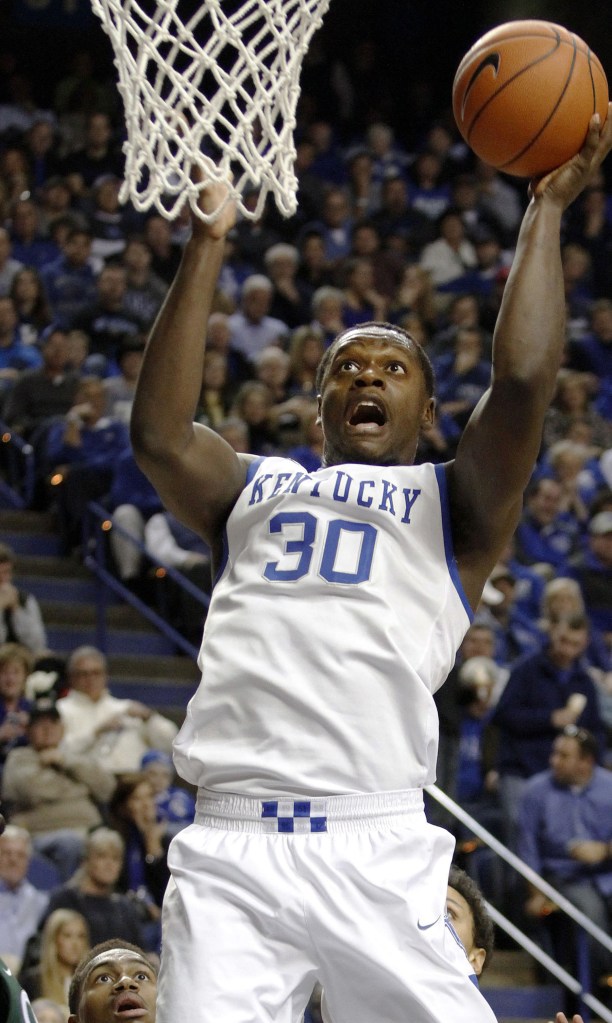 Kentucky’s Julius Randle goes to the hoop during the Wildcats’ 68-61 win Monday night over Cleveland State at Lexington, Ky.