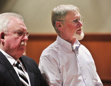 Merrill “Mike” Kimball of Yarmouth appears with his attorney, Daniel Lilley, left, Thursday as he pleads not guilty to the murder of Leon Kelley of Georgetown.