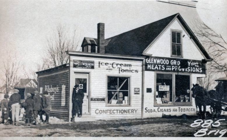 This store at 885-889 Brighton Ave. in Portland’s Nasons Corner neighborhood was owned by Amos Ashnault.