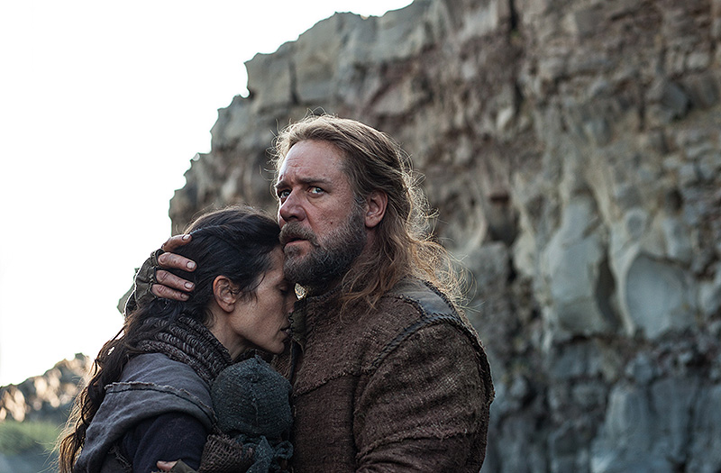 Jennifer Connelly and Russell Crowe in “Noah,” director Darren Aronofsky’s telling of the epic Bible story. Jennifer Connelly,NOAH Day9 Watchers Pit Jennifer Russell 080212