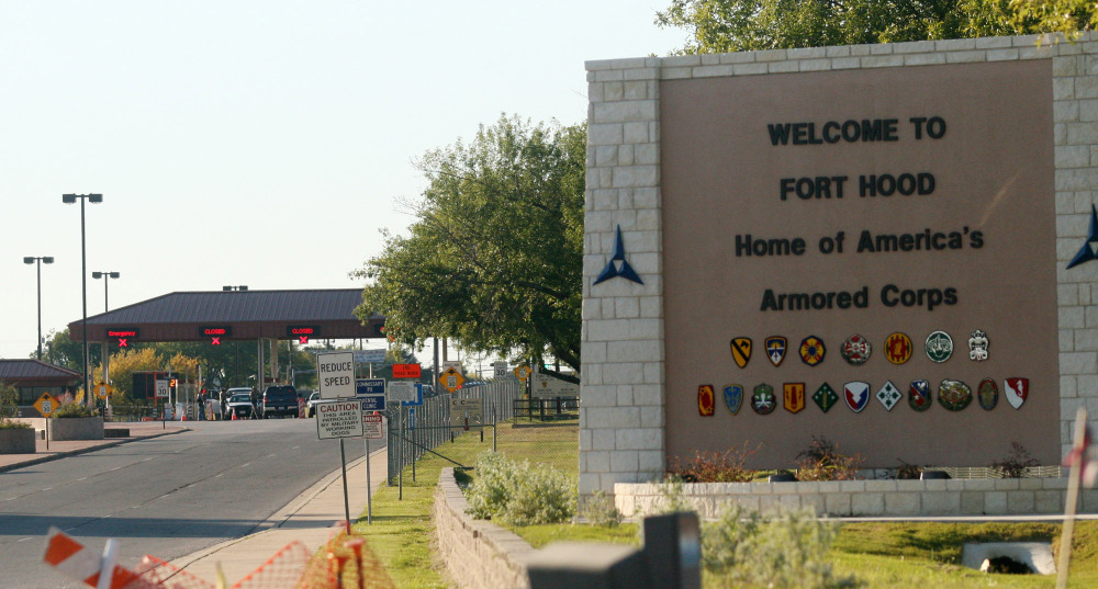 The Fort Hood Army Base in Texas has confirmed that a shooting has occurred there Wednesday and there have been injuries.
