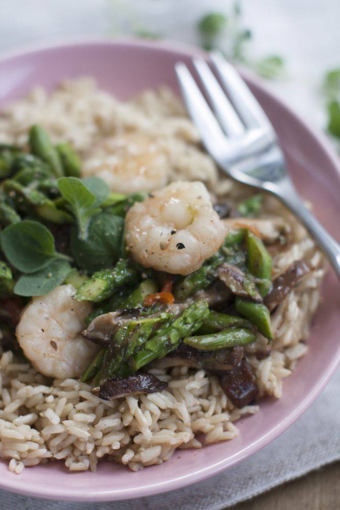 Pan-seared asparagus with shrimp, shiitakes and chilies takes a mere 10 minutes to cook. Have all the ingredients prepped and lined up on the counter before you start.