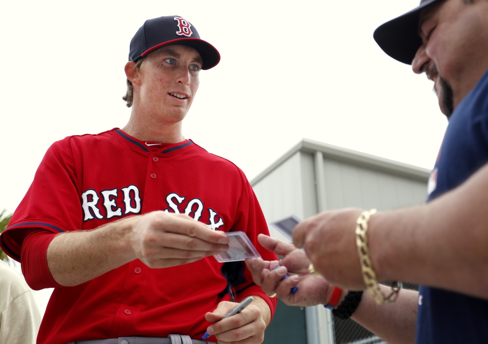 Red Sox prospect Henry Owens can be plenty personable, whether he’s interacting in person as he was in spring training or through his amusing tweets as a Sea Dog.