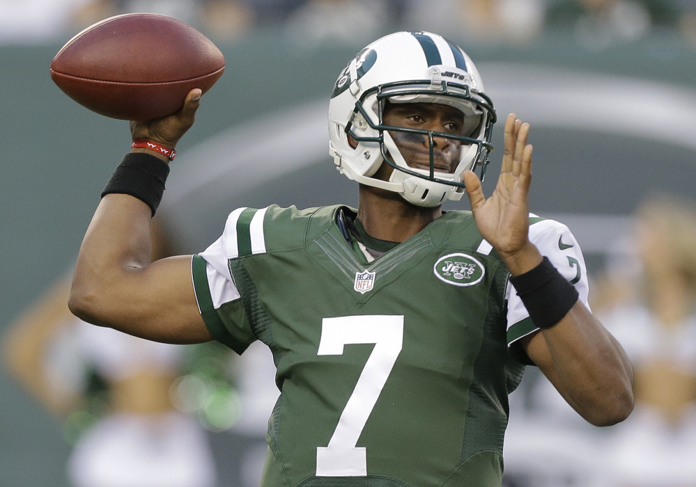 Jets quarterback Geno Smith hasn't shown the aptitude or the attitude to lead his team out of its morass this season.