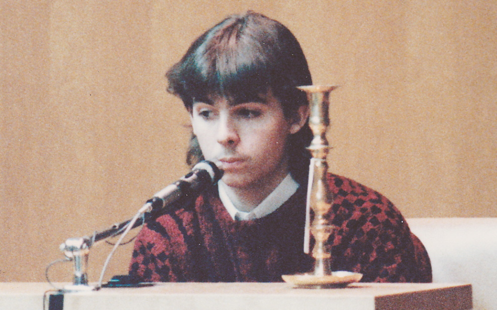 William Flynn testifies during the trial of Pamela Smart in March 1991 in Rockingham County Superior Court in Brentwood, N.H. Flynn, who was having an affair with Smart when he shot and killed her husband, Gregg, in 1990, was 16 at the time of the murder and has been in Maine’s prison system since 1993.