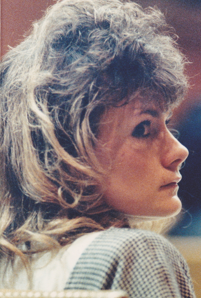 Pamela Smart looks over her shoulder during her March 1991 trial in Rockingham County Superior Court in Brentwood, N.H.